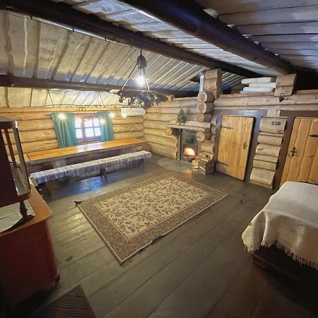 Forest Hut Stariy Prud Pylypovychi Exteriér fotografie